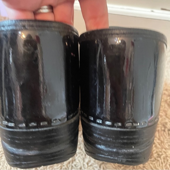 Dansko Pro 40 Black Glossy Leather Clogs Professional Shoes Nursing Slip On EUC - Picture 10 of 11